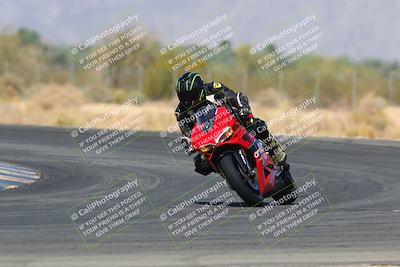 media/Mar-28-2022-Superbike Trackdays (Mon) [[b8603d0f67]]/Open Track Time/Turn 7/